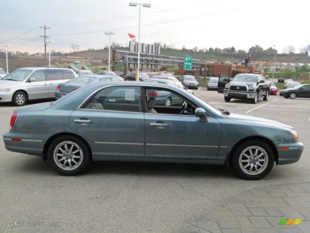 2002 XG350 Sedan - Celadon Green / Beige photo #9
