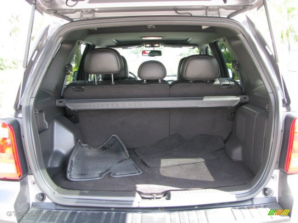 2009 Ford Escape Limited Trunk Photos