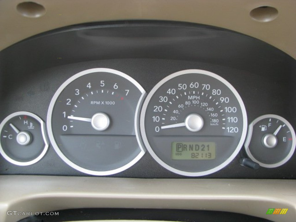 2007 Mercury Mariner Convenience Gauges Photos