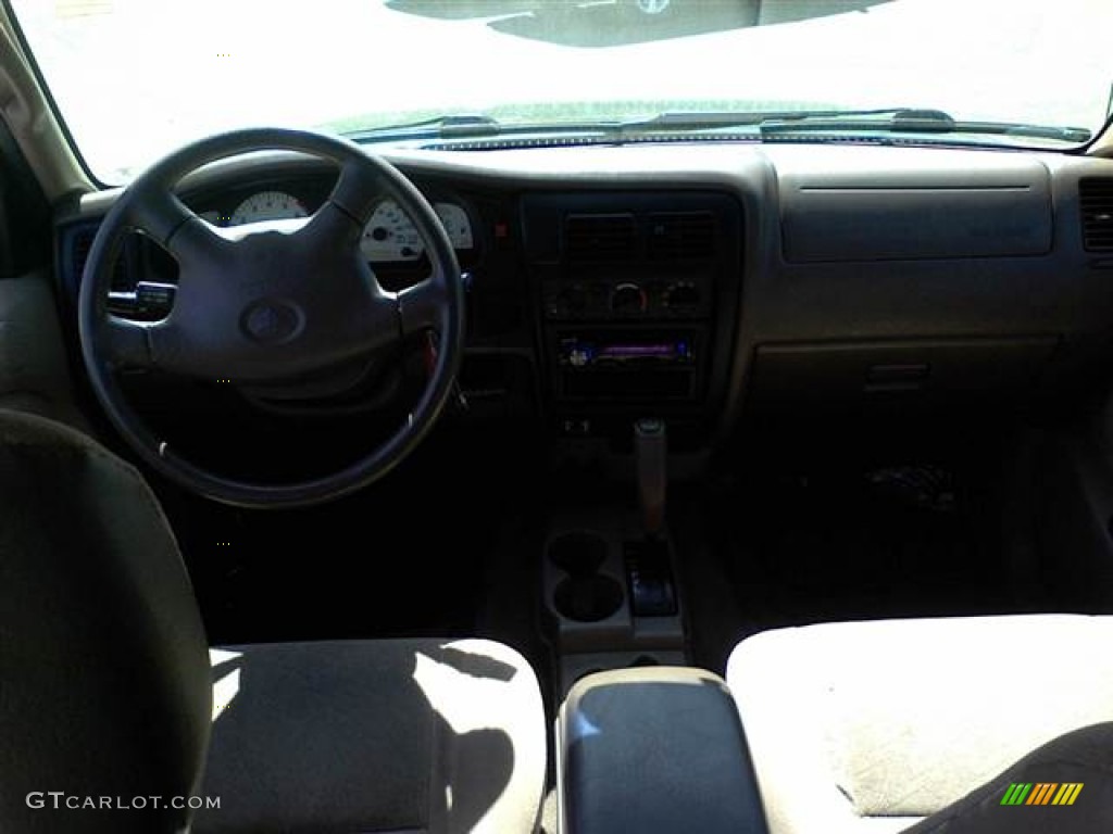 2004 Tacoma V6 PreRunner TRD Double Cab - Imperial Jade Mica / Oak photo #5