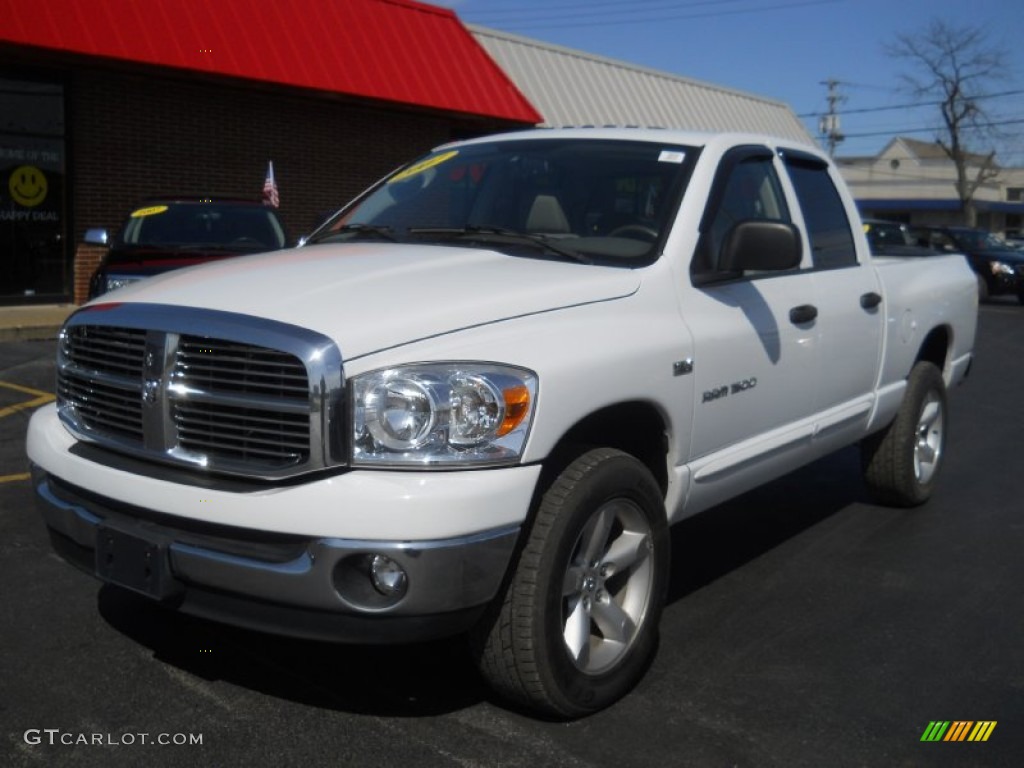 2007 Ram 1500 SLT Quad Cab 4x4 - Bright White / Khaki Beige photo #1