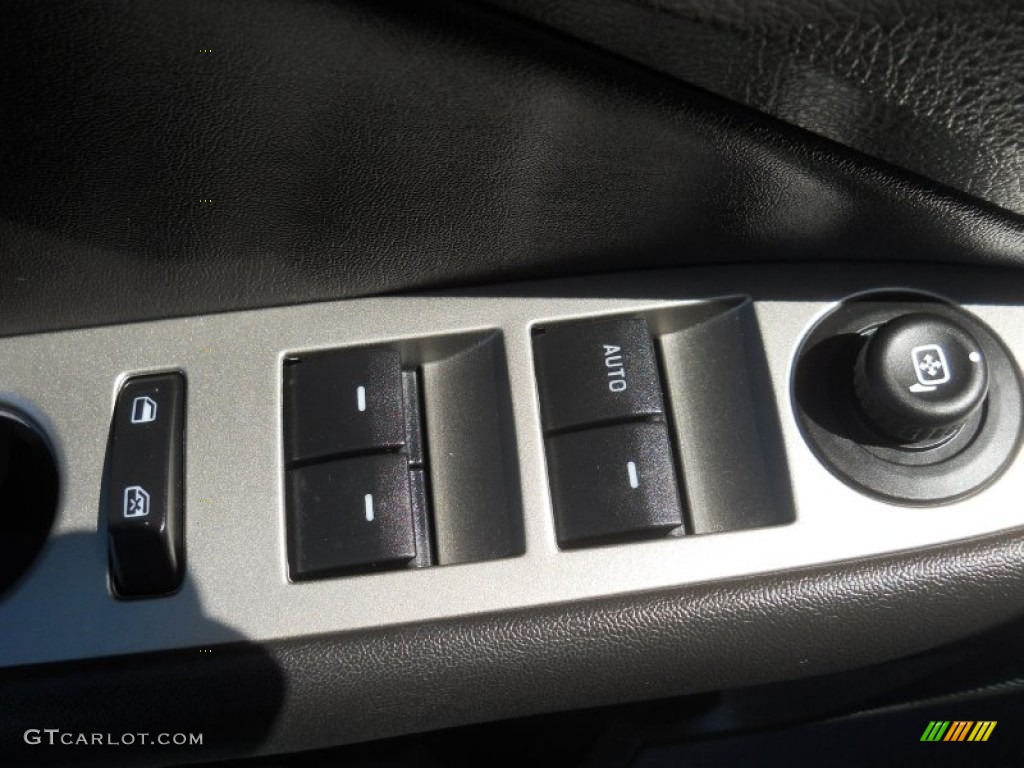 2010 Fusion Hybrid - Brilliant Silver Metallic / Charcoal Black photo #13
