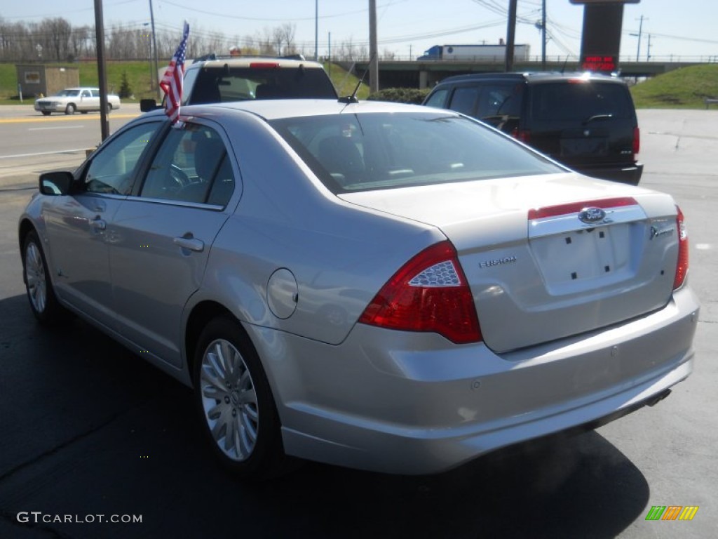 2010 Fusion Hybrid - Brilliant Silver Metallic / Charcoal Black photo #14