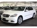Moonlight White - M 35x AWD Sedan Photo No. 1