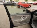 Black - Camry LE Photo No. 9