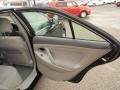 Black - Camry LE Photo No. 15