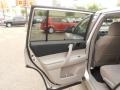 Classic Silver Metallic - Highlander V6 Photo No. 8
