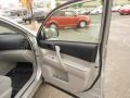 Classic Silver Metallic - Highlander V6 Photo No. 13