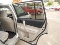 Classic Silver Metallic - Highlander V6 Photo No. 16