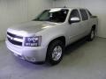 2007 Silver Birch Metallic Chevrolet Avalanche LS 4WD  photo #3