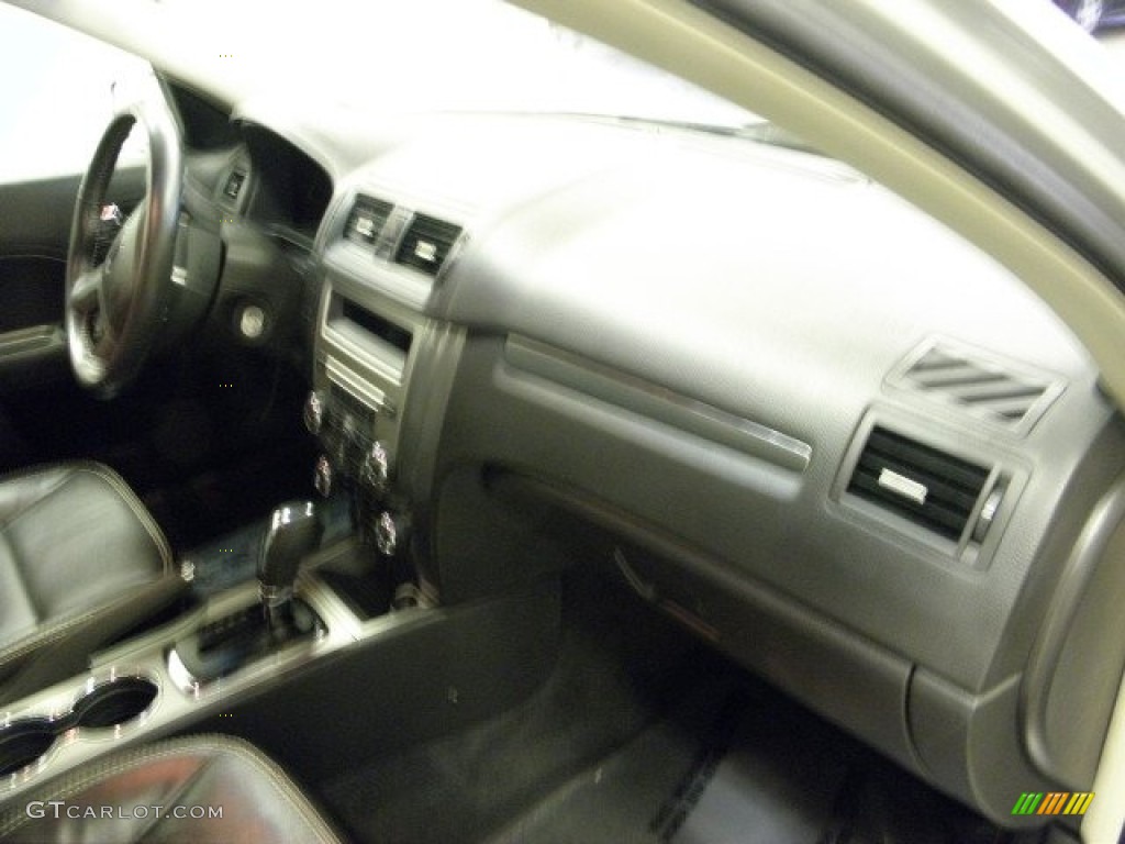2010 Fusion SEL - Brilliant Silver Metallic / Charcoal Black photo #7
