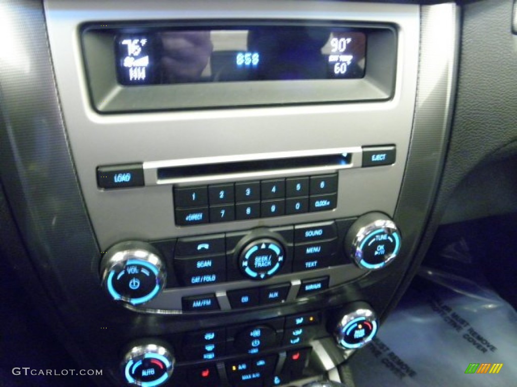 2010 Fusion SEL - Brilliant Silver Metallic / Charcoal Black photo #23