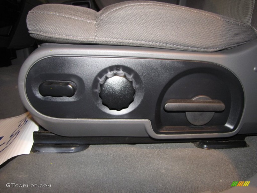 2005 F150 XLT SuperCrew 4x4 - Medium Wedgewood Blue Metallic / Medium Flint/Dark Flint Grey photo #16
