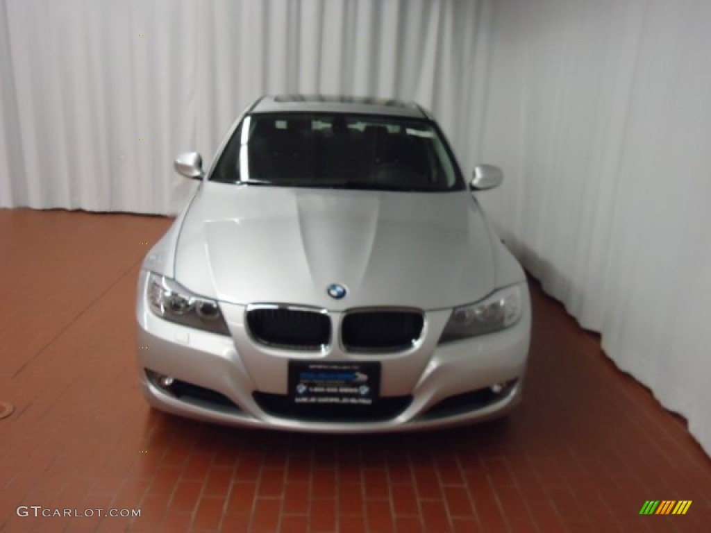 2011 3 Series 328i xDrive Sedan - Titanium Silver Metallic / Black photo #2