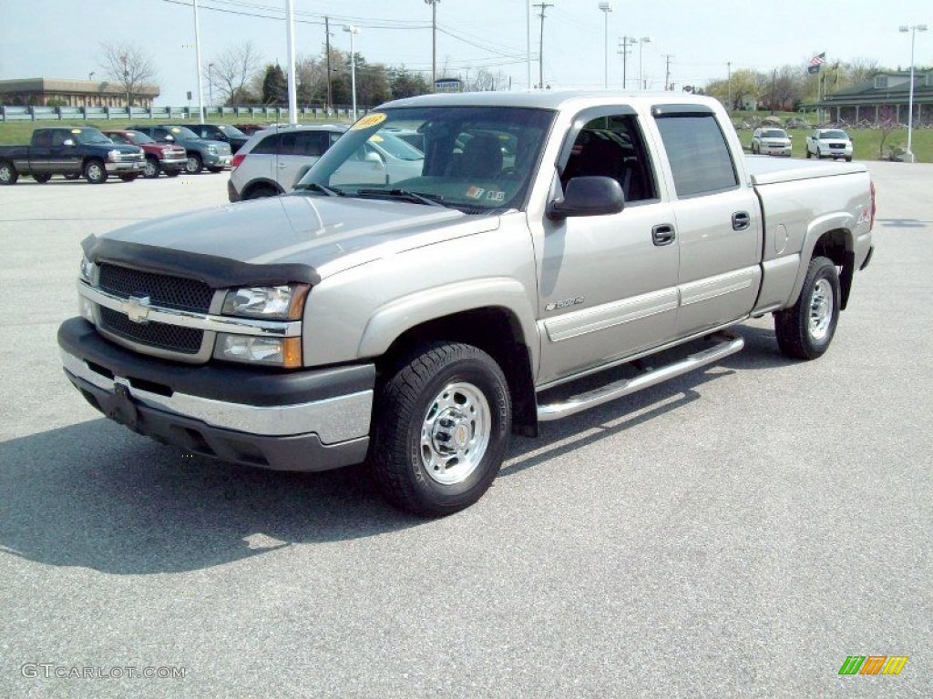 2003 Silverado 1500 LS Crew Cab 4x4 - Light Pewter Metallic / Dark Charcoal photo #10