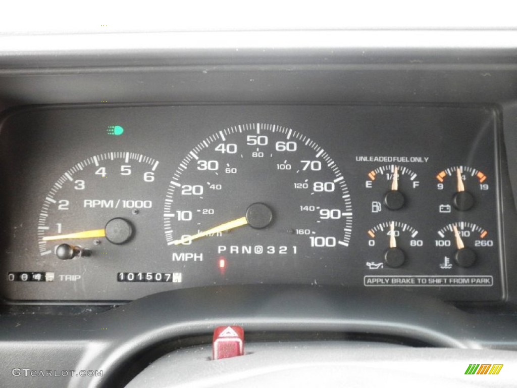 1998 GMC Suburban 1500 4x4 Gauges Photo #63001637