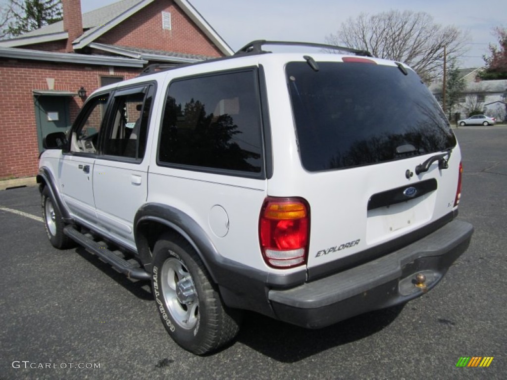 1999 Explorer XLT 4x4 - Oxford White / Medium Graphite Grey photo #5
