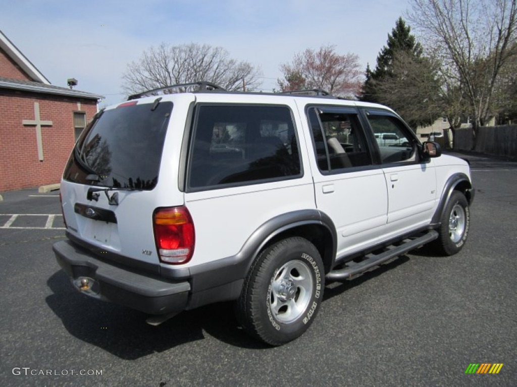 1999 Explorer XLT 4x4 - Oxford White / Medium Graphite Grey photo #7