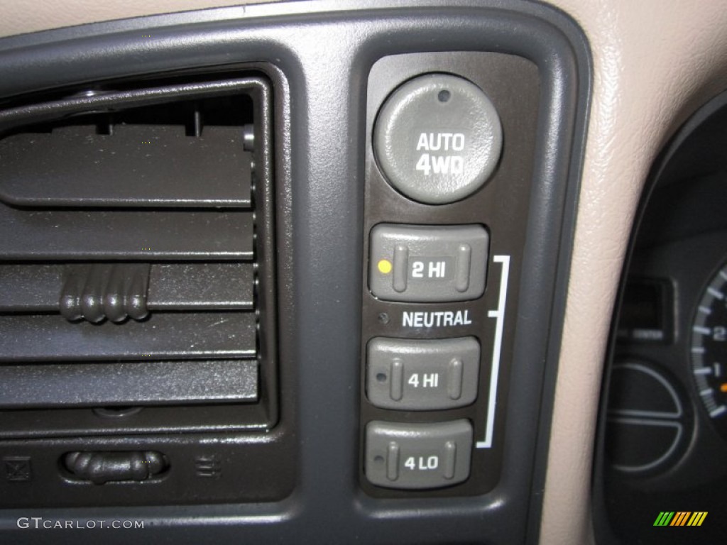 2001 GMC Yukon XL SLT 4x4 Controls Photo #63004124