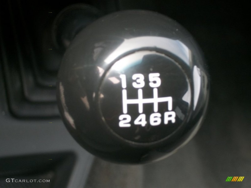 2007 Dodge Dakota ST Quad Cab 4x4 6 Speed Manual Transmission Photo #63006119