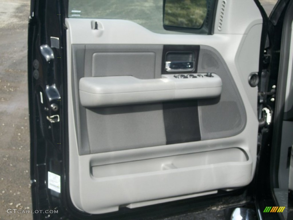 2006 F150 XLT SuperCrew 4x4 - Black / Medium/Dark Flint photo #20