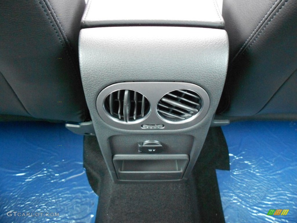 2012 Tiguan SEL - Deep Black Metallic / Black photo #20