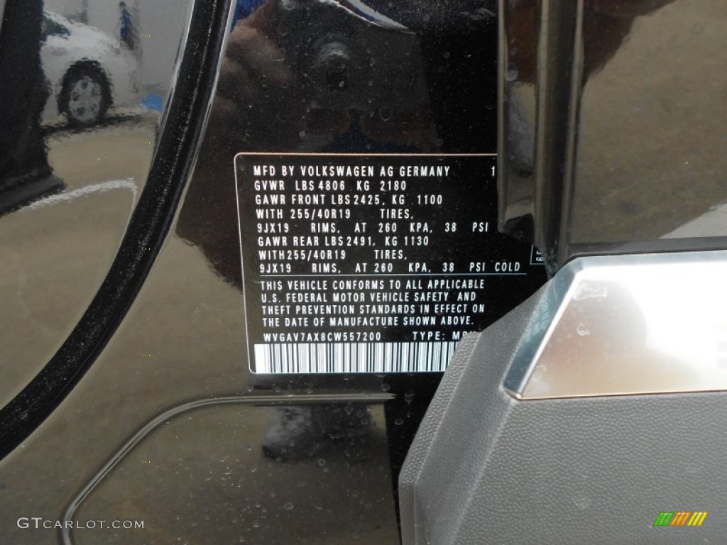 2012 Tiguan SEL - Deep Black Metallic / Black photo #24