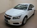 Summit White - Cruze LS Photo No. 4