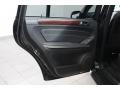 Black - GL 450 4Matic Photo No. 14