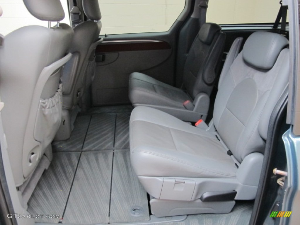 Medium Slate Gray Interior 2006 Chrysler Town & Country Limited Photo #63011174