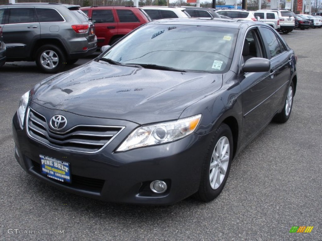 2010 Camry XLE - Magnetic Gray Metallic / Ash Gray photo #1