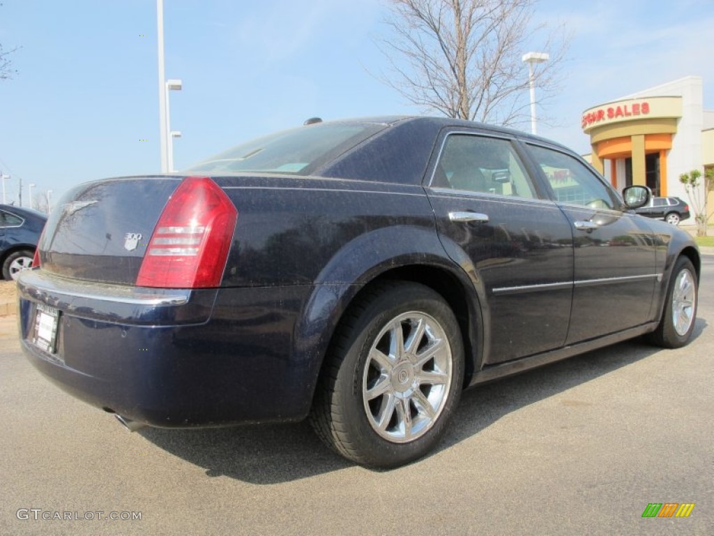 2005 300 C HEMI - Midnight Blue Pearlcoat / Dark Slate Gray/Light Graystone photo #3