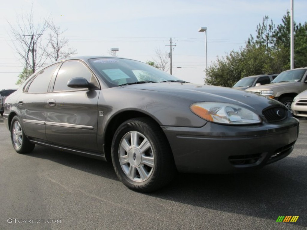 2004 Taurus SEL Sedan - Dark Shadow Grey Metallic / Medium Graphite photo #4