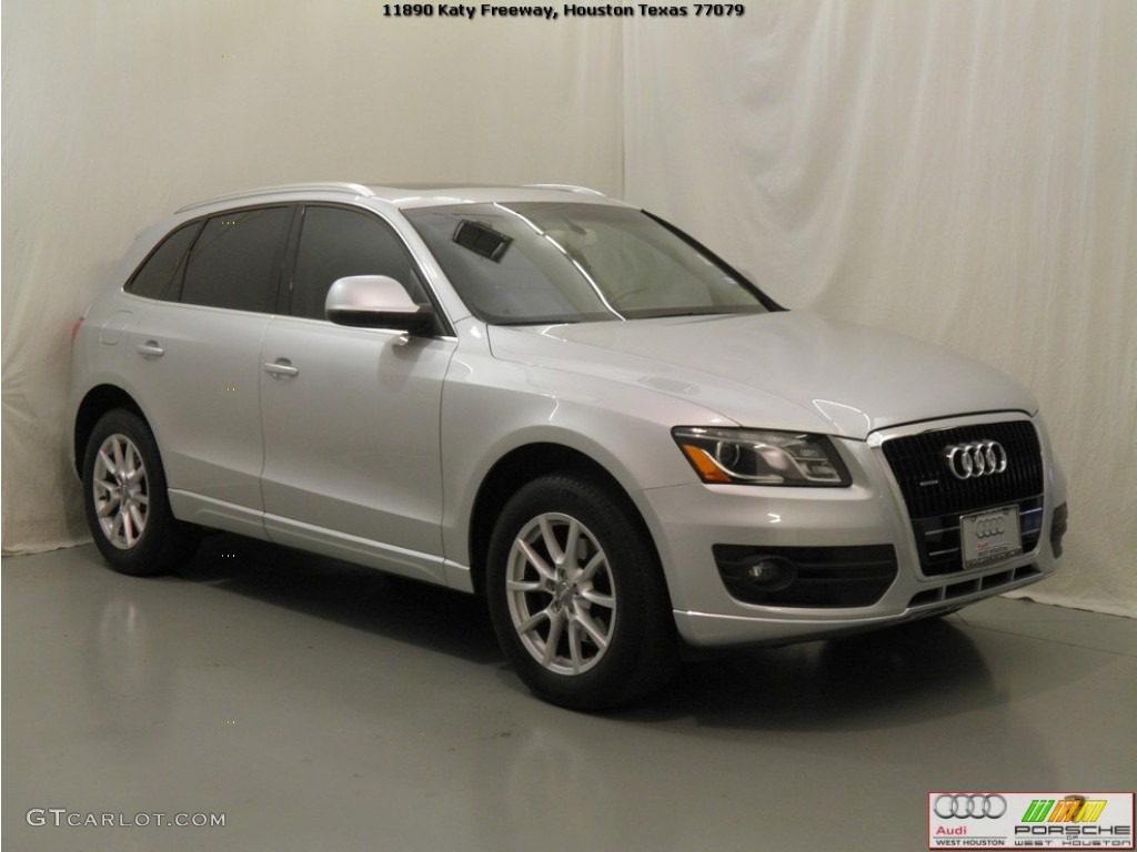 2009 Q5 3.2 Premium Plus quattro - Ice Silver Metallic / Light Gray photo #3