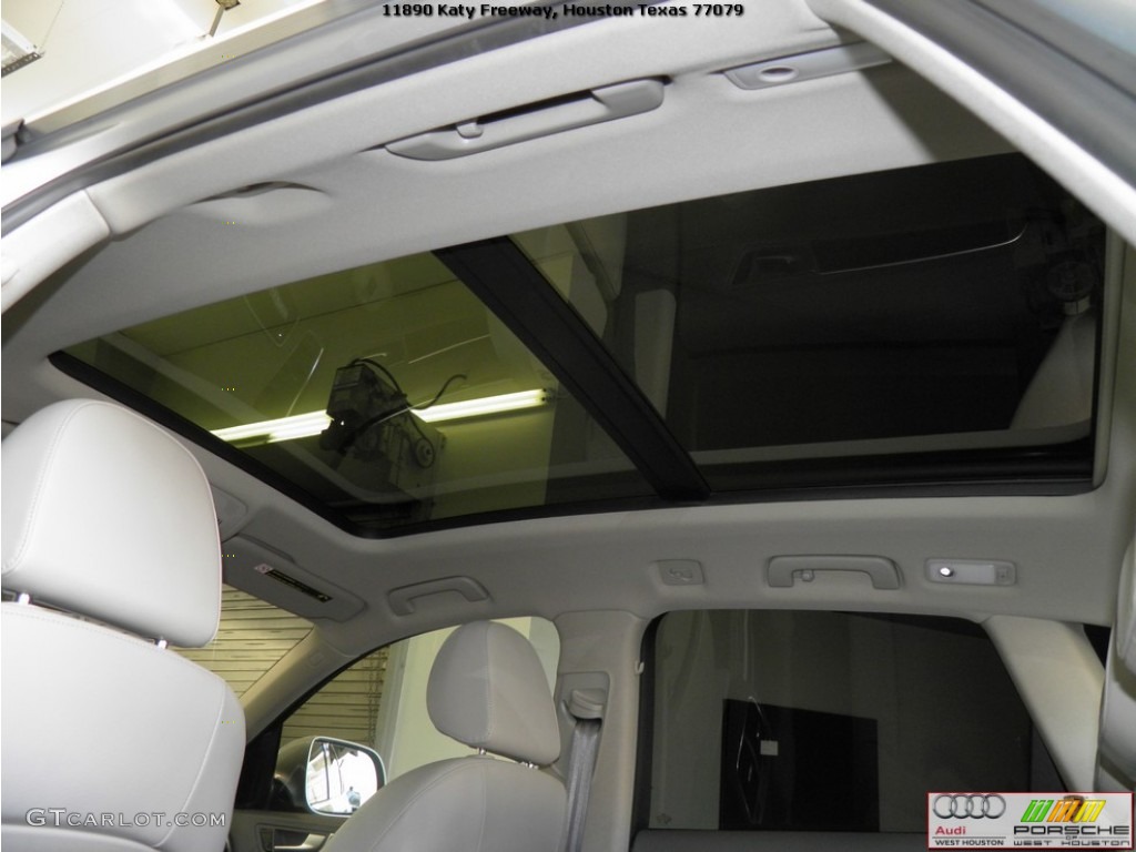 2009 Q5 3.2 Premium Plus quattro - Ice Silver Metallic / Light Gray photo #15