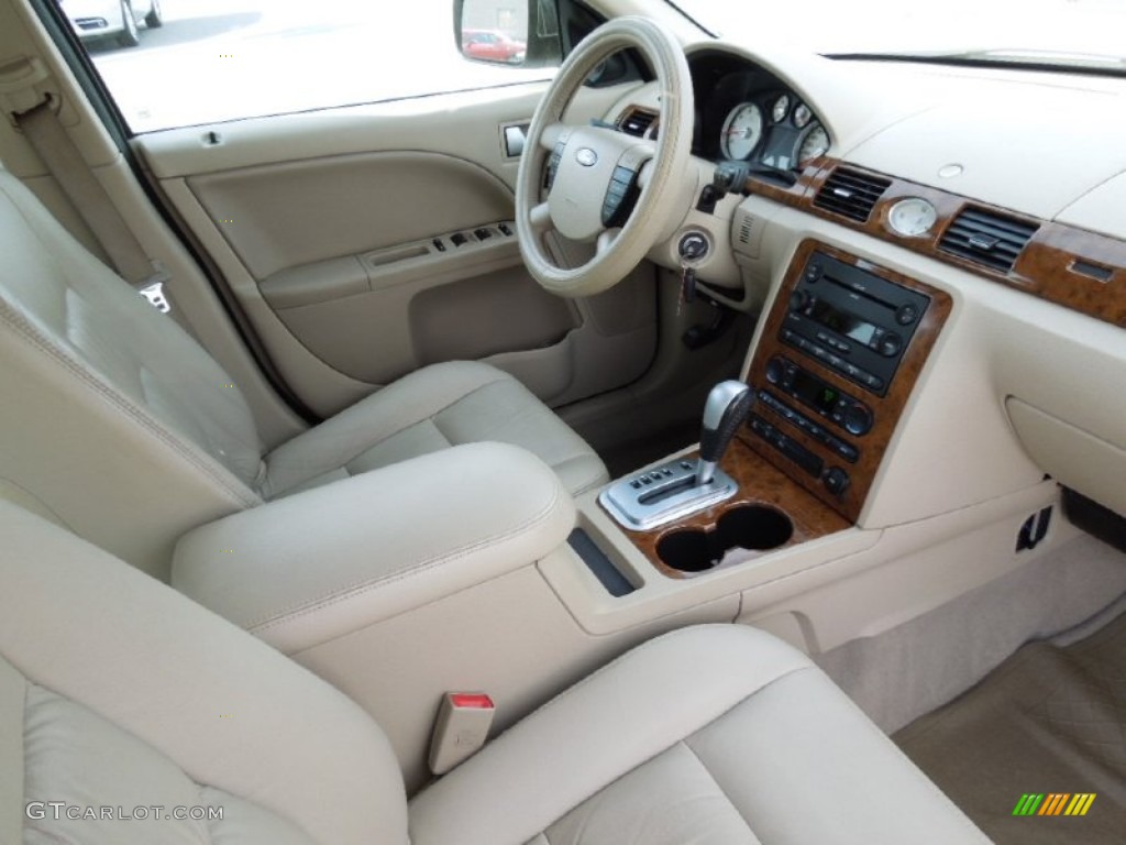 2005 Five Hundred Limited - Oxford White / Pebble Beige photo #25