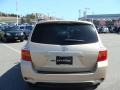 2010 Sandy Beach Metallic Toyota Highlander V6 4WD  photo #5