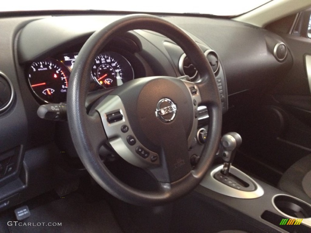 2011 Rogue SV AWD - Cayenne Red / Black photo #17
