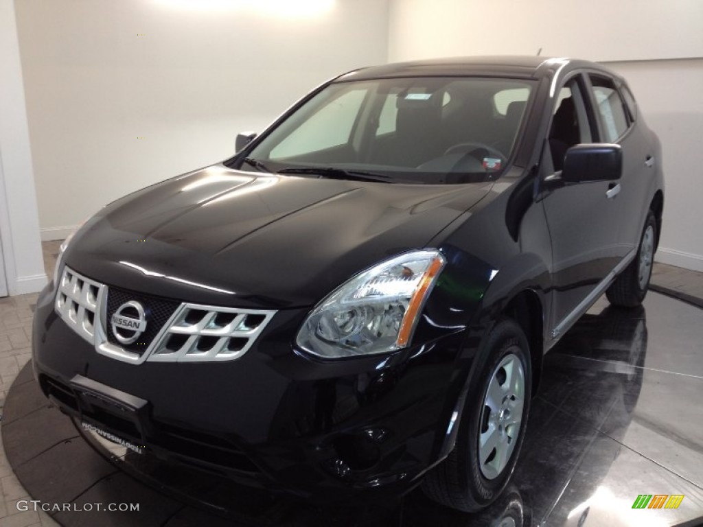 2011 Rogue S AWD - Wicked Black / Black photo #1