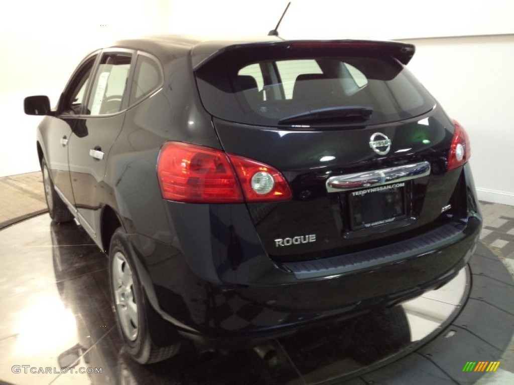 2011 Rogue S AWD - Wicked Black / Black photo #6