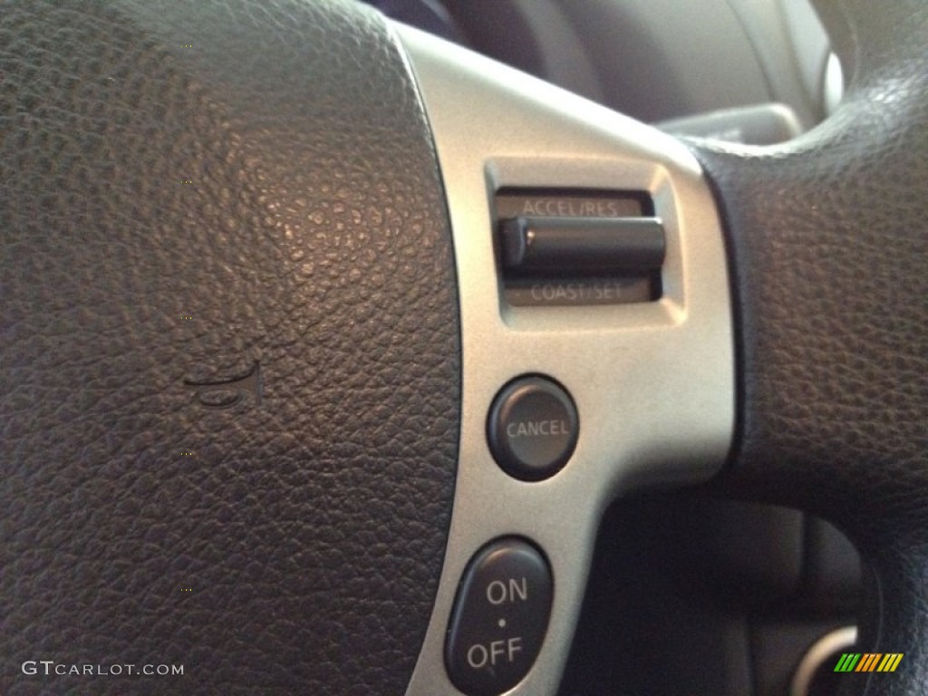 2011 Rogue S AWD - Wicked Black / Black photo #18