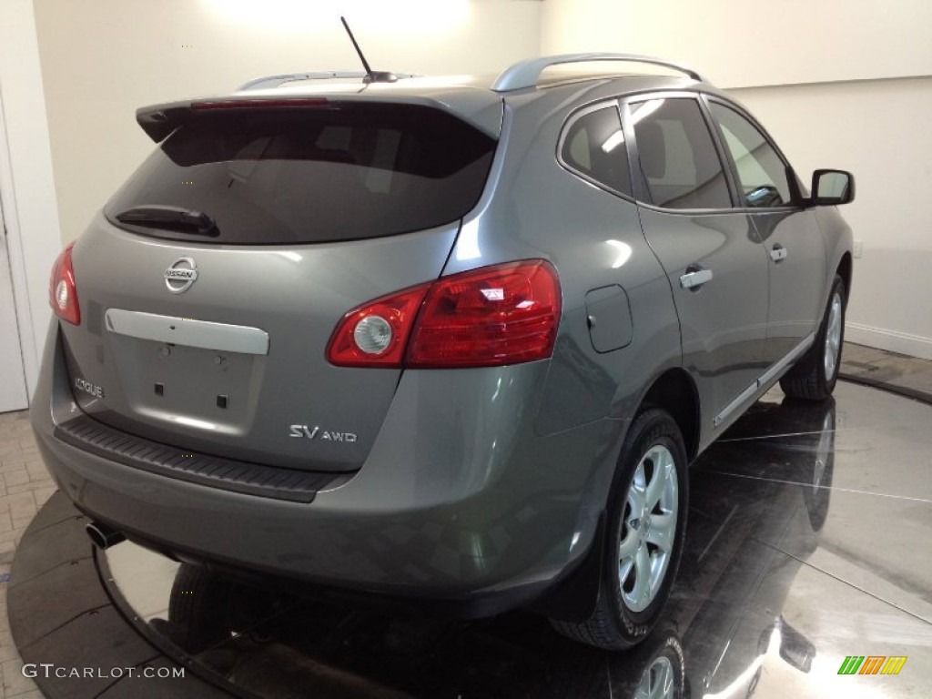 2011 Rogue SV AWD - Platinum Graphite / Gray photo #5
