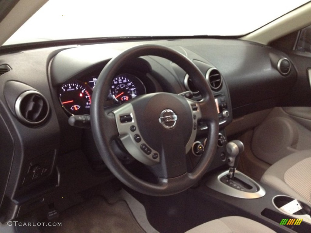 2011 Rogue SV AWD - Platinum Graphite / Gray photo #15
