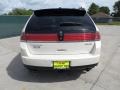 2007 Creme Brulee Metallic Lincoln MKX   photo #4