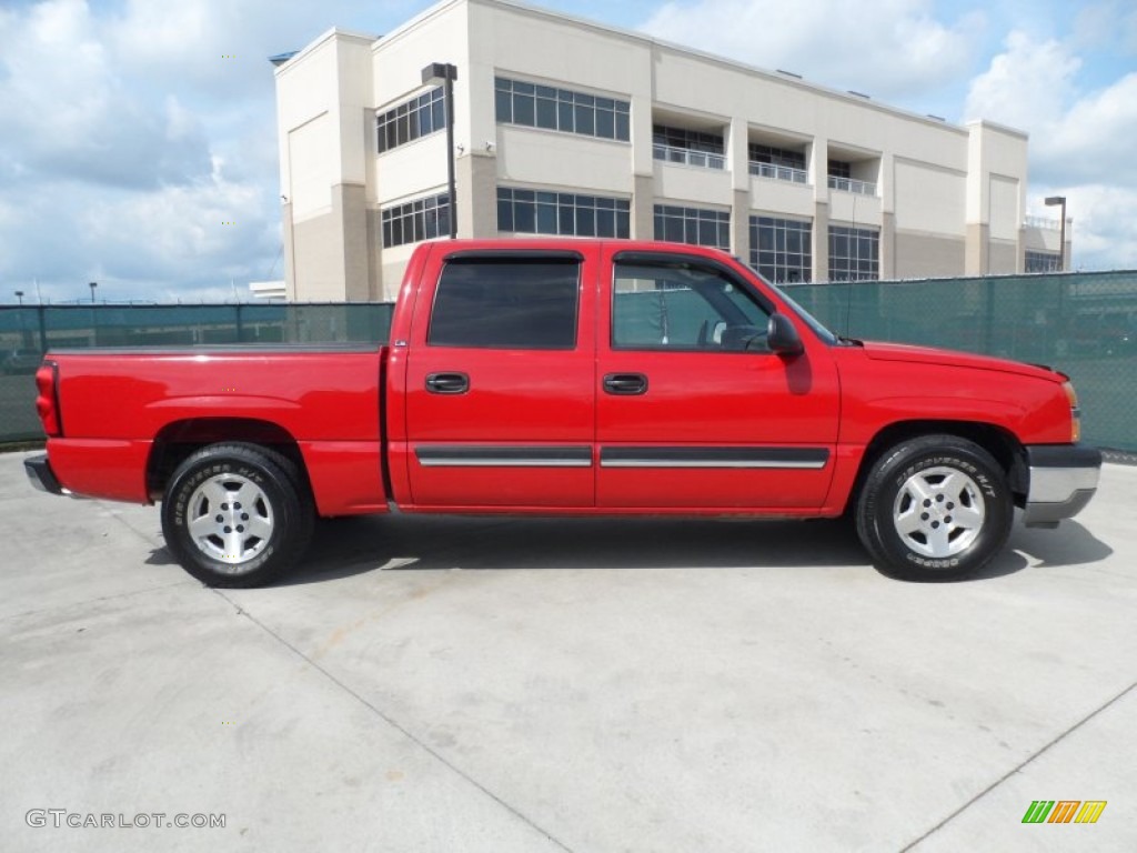 2005 Silverado 1500 LS Crew Cab - Victory Red / Dark Charcoal photo #2