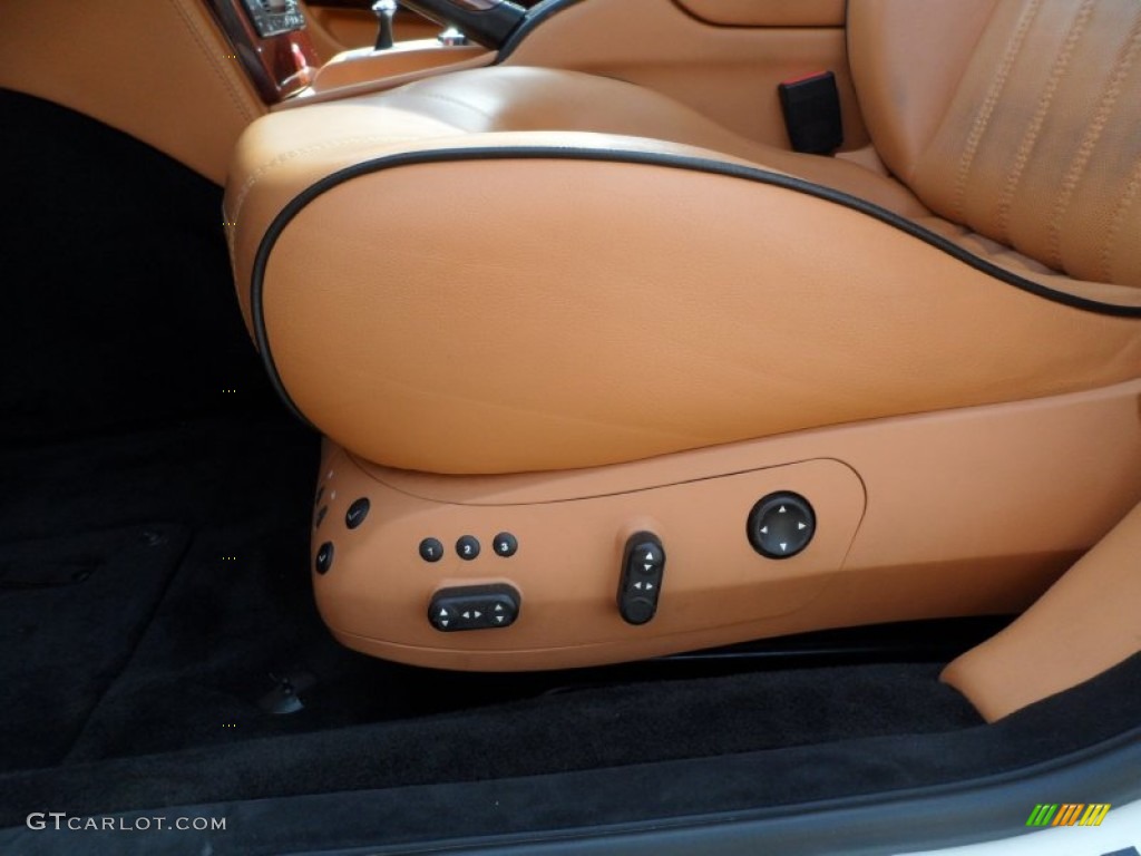 2005 Maserati Quattroporte Standard Quattroporte Model Front Seat Photo #63028920
