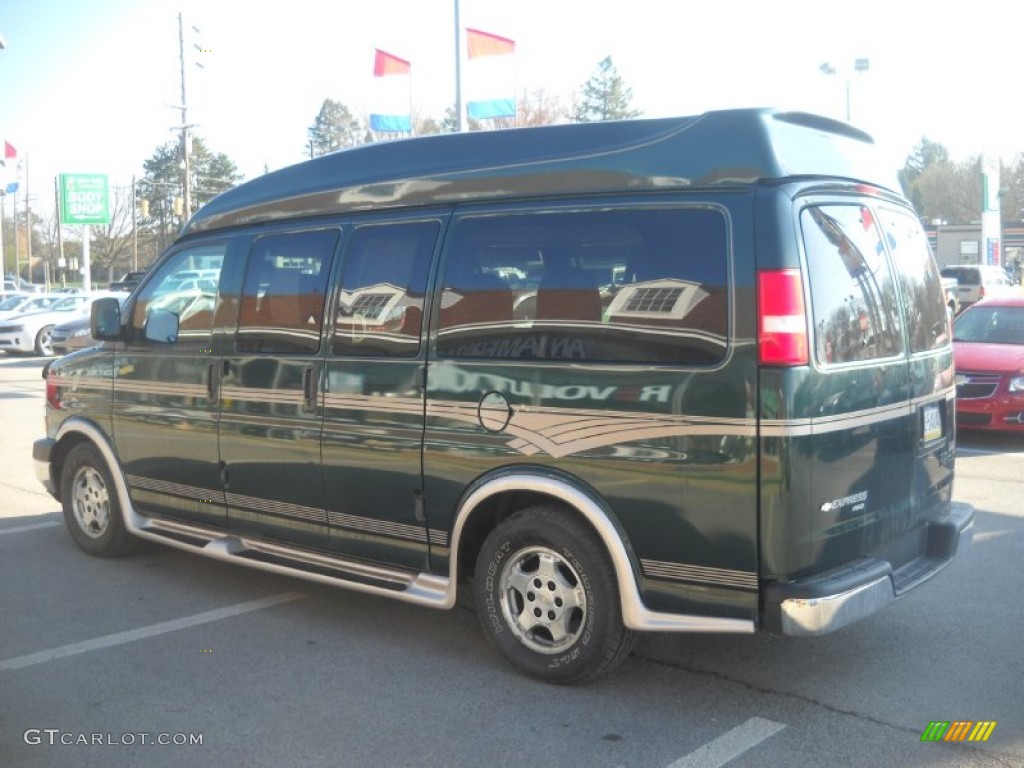 2005 Express 1500 Passenger AWD Conversion Van - Dark Green Metallic / Neutral photo #5