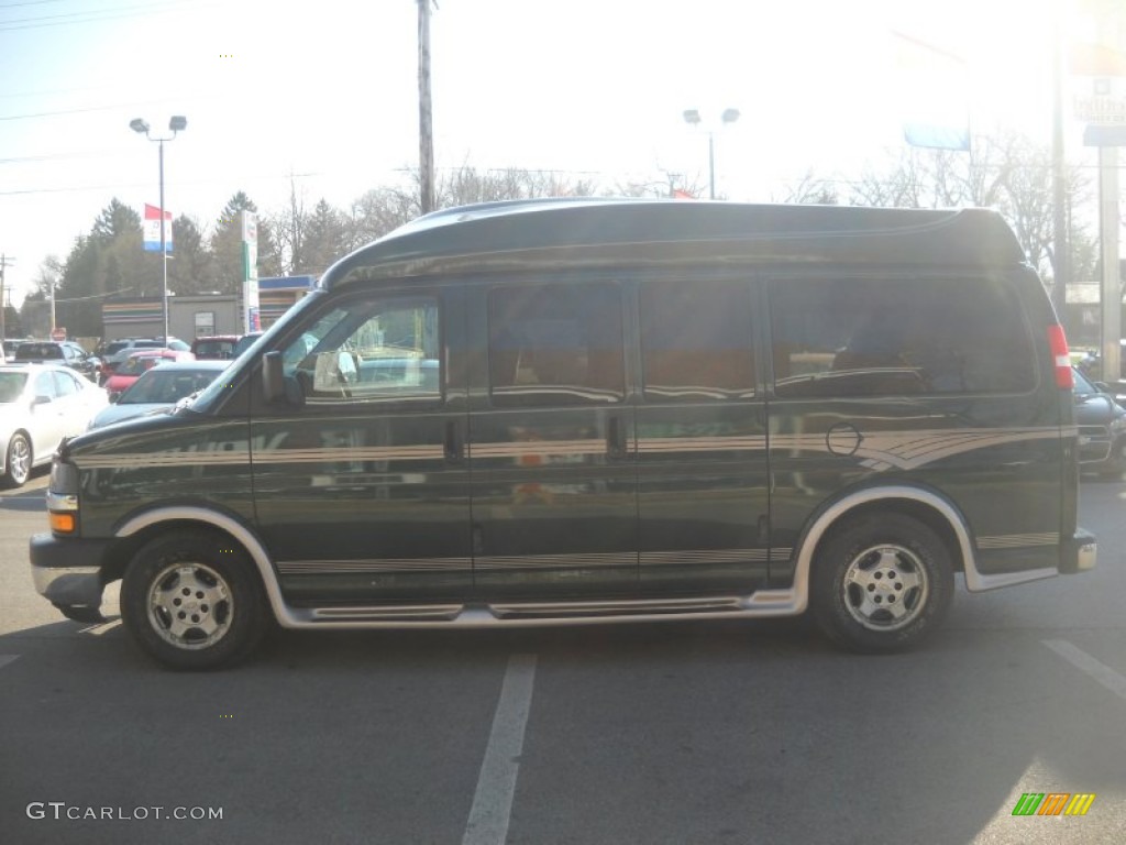 2005 Express 1500 Passenger AWD Conversion Van - Dark Green Metallic / Neutral photo #6