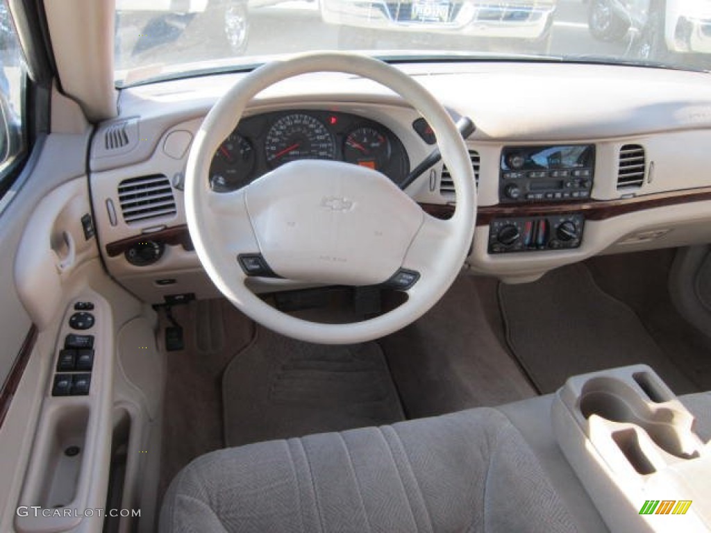2003 Chevrolet Impala Standard Impala Model Neutral Beige Dashboard Photo #63035301