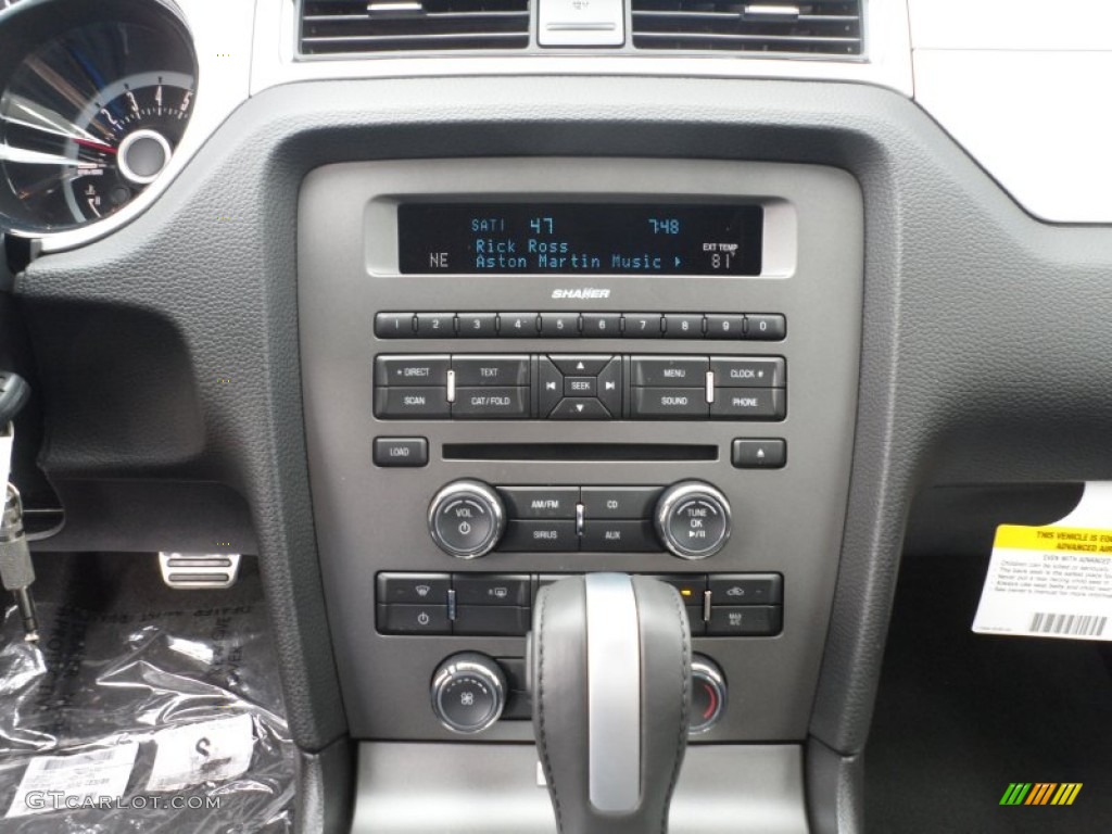 2013 Ford Mustang V6 Premium Coupe Controls Photo #63039154